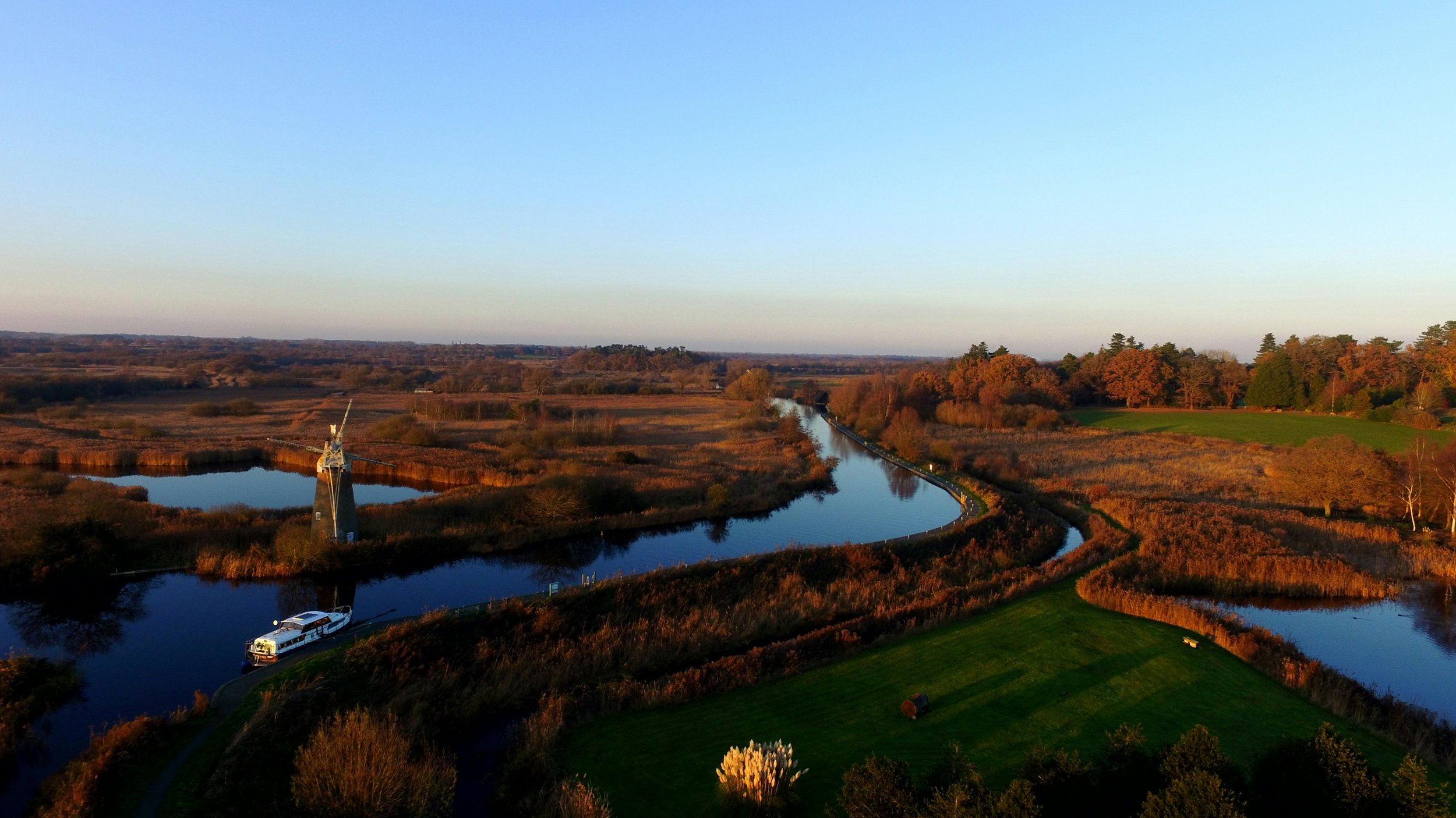 Norfolk Broads Marathon Trekking